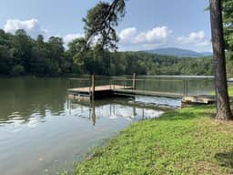 Charming 3BR Cabin on Lake Adger w/ Fireplace - Image 3