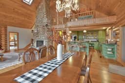Charming 3BR Cabin on Lake Adger w/ Fireplace - Image 4