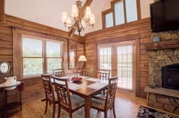 Comfortable Retreat Near Equestrian Center pets ok - Image 5