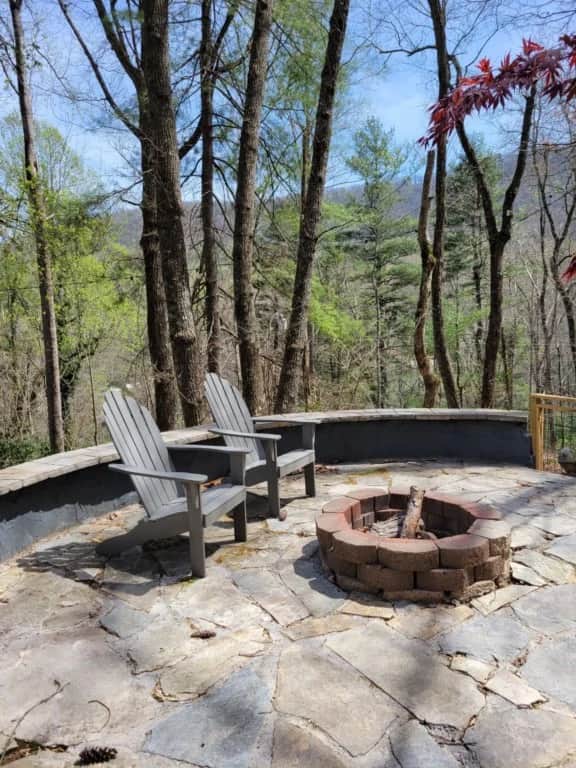 Family-Friendly Mountain Oasis w/ Game Room & Grill - Image 3