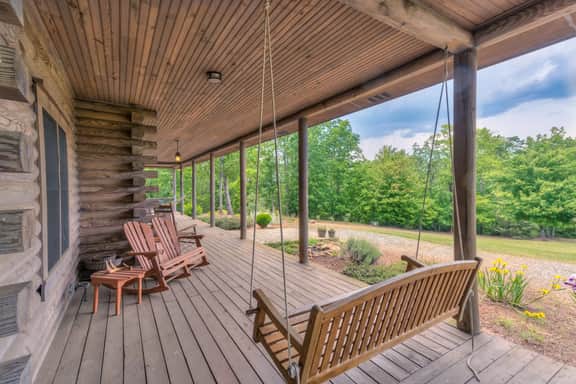 Serene Mountain Retreat: Hot Tub & Pets OK - Image 5