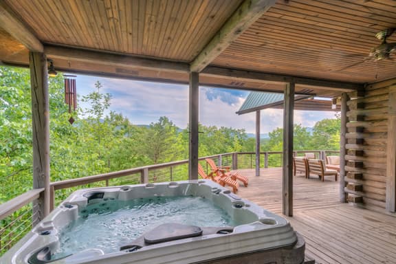 Serene Mountain Retreat: Hot Tub & Pets OK - Image 1